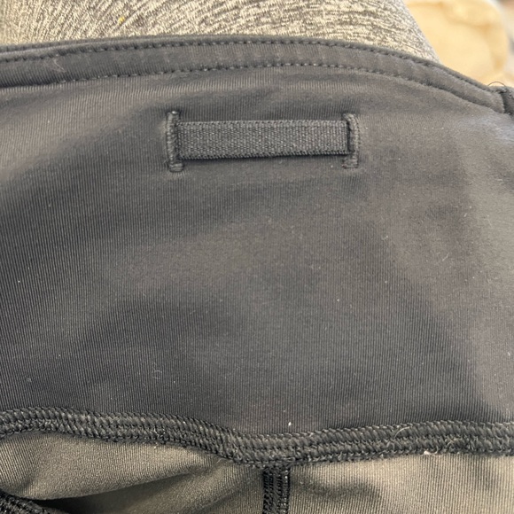 Lululemon Run For Fun Crop *Full-On Luxtreme camo 8 - Picture 10 of 11